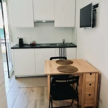 דירה Studio מודנה