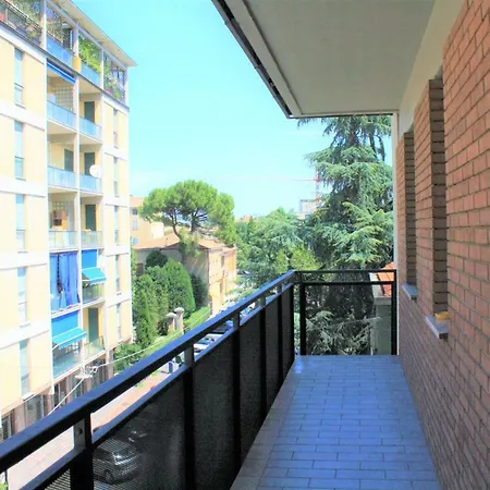 דירה Studio